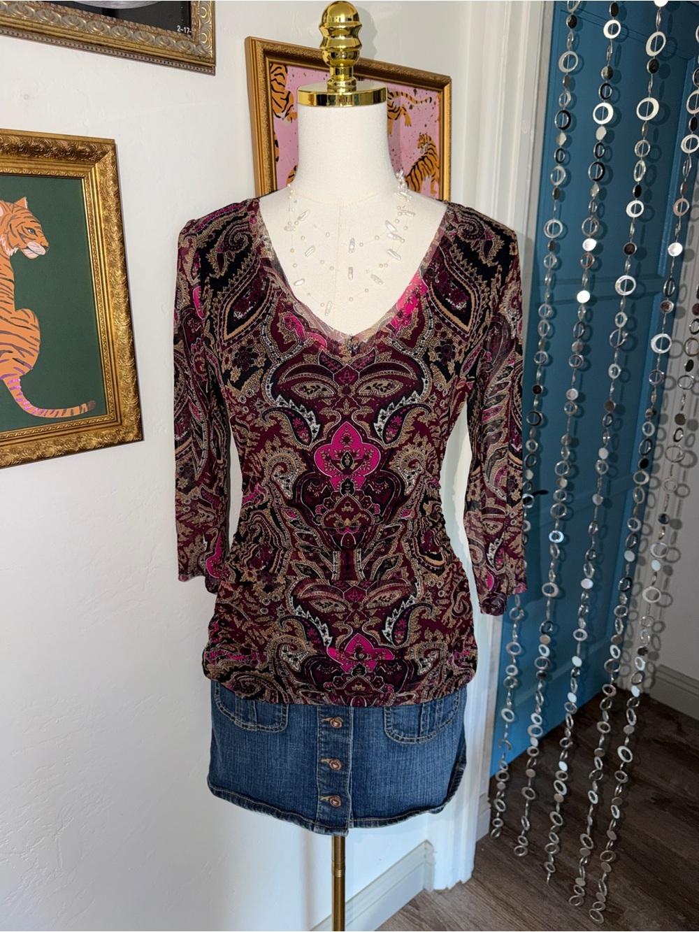 Vintage Y2K Paisley V-Neck Top - Pink and Black